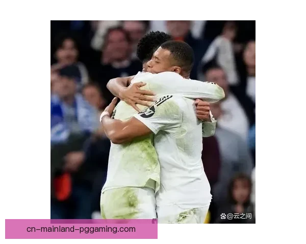 姆巴佩加盟皇马首度合练 莫德里奇主动让出点球权展现领袖风范